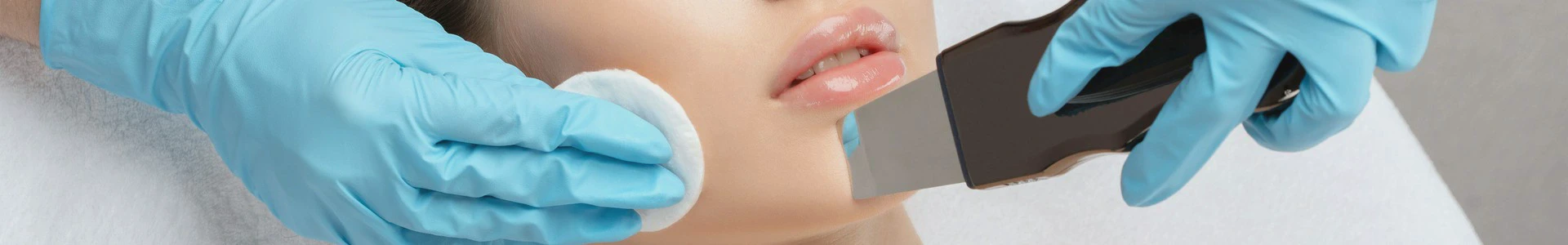 zabieg oczyszczający na twarzy